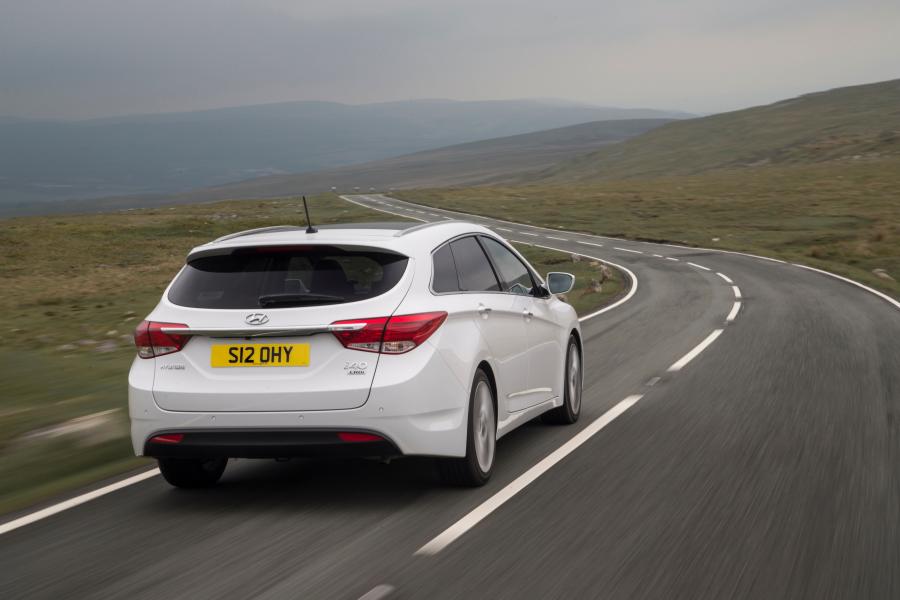  Hyundai i40 Tourer 2014 года  (UK) (фото 23 из 73)